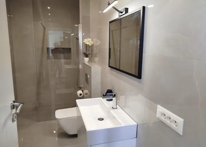 Bella Vista Penthouse Sarandë