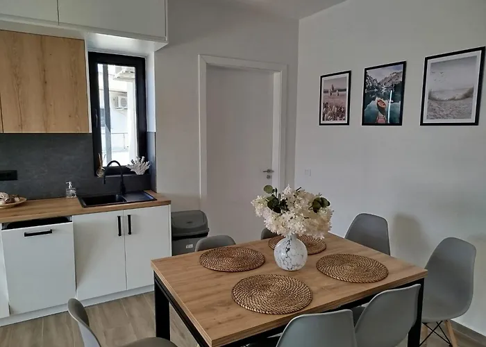 Bella Vista Penthouse Appartamento Sarandë
